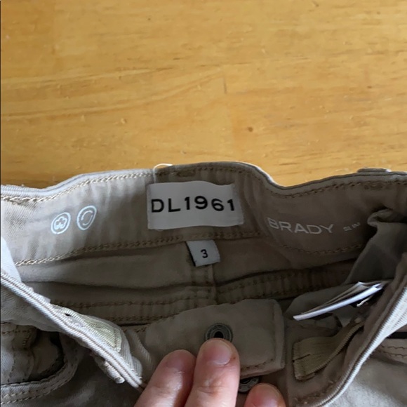 3t boys DL1961 khaki jeans - Picture 2 of 3